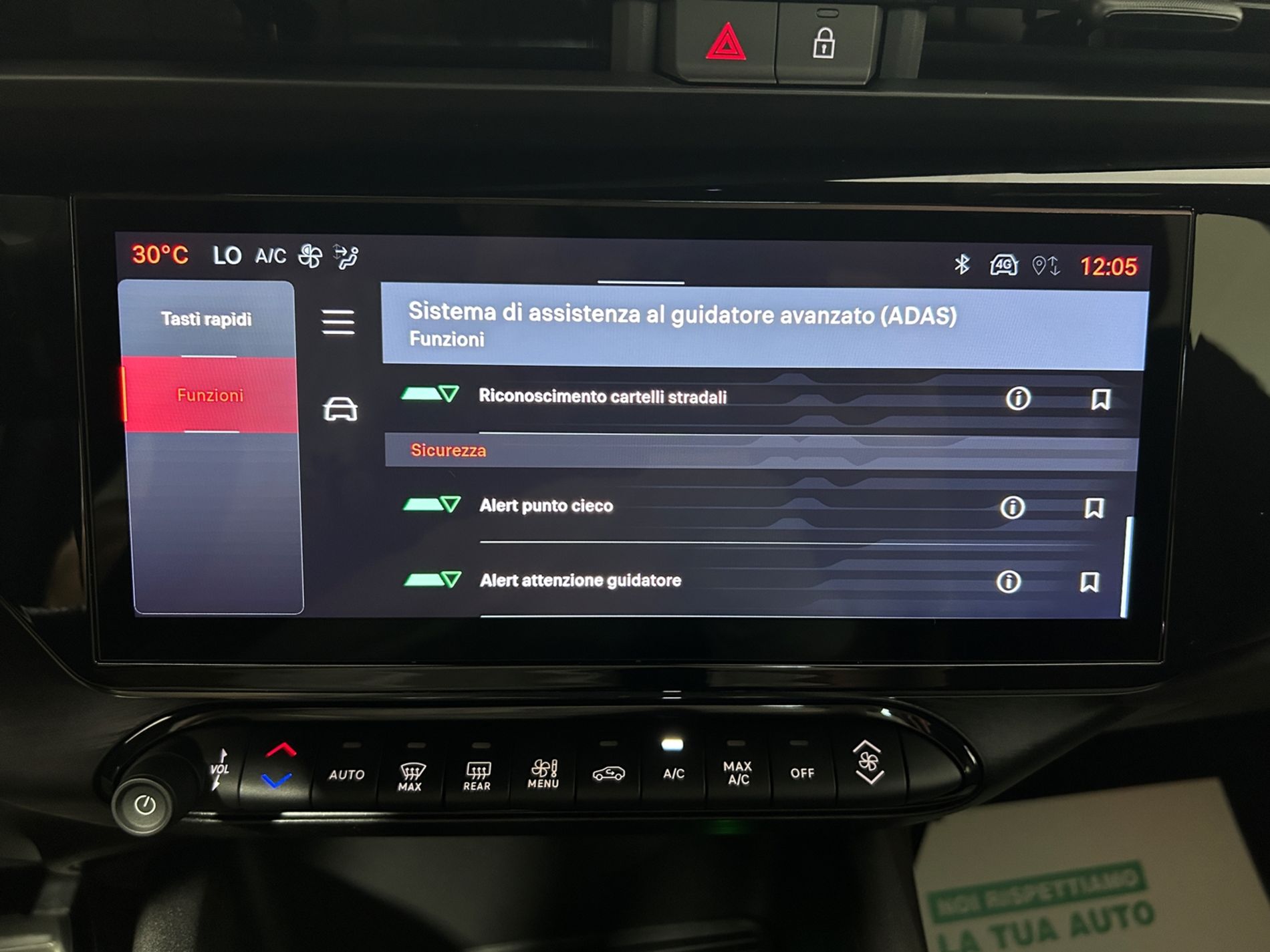 Junior 1.2 ibrida Speciale - Autoviemme